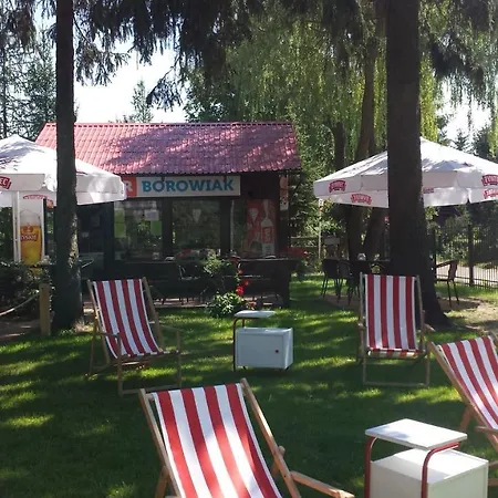 Osrodek Wypoczynkowy Borowiak *