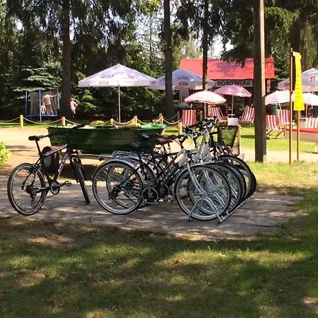 Osrodek Wypoczynkowy Borowiak *